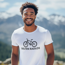 Lade das Bild in den Galerie-Viewer, „MTB - Selten Radlos“ - Unisex T-Shirt
